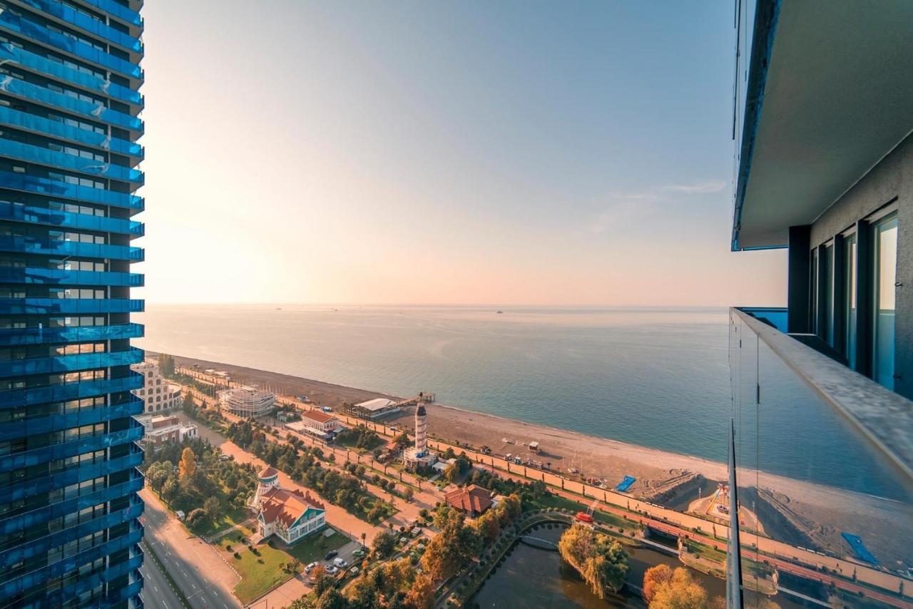 Black Sea Luxury Towers Hotel Batumi Exterior foto