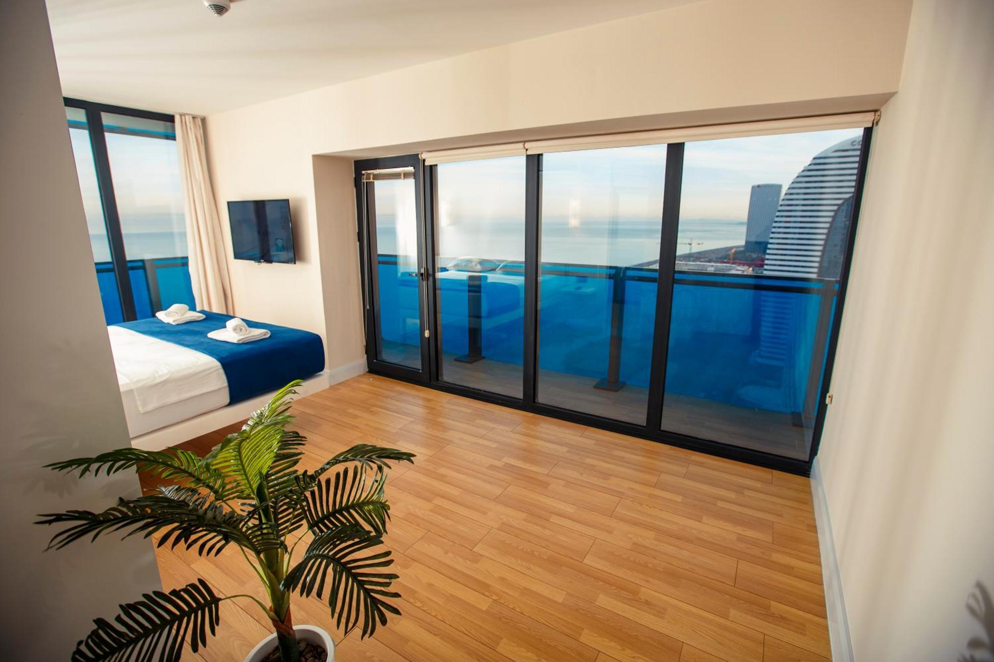Black Sea Luxury Towers Hotel Batumi Exterior foto